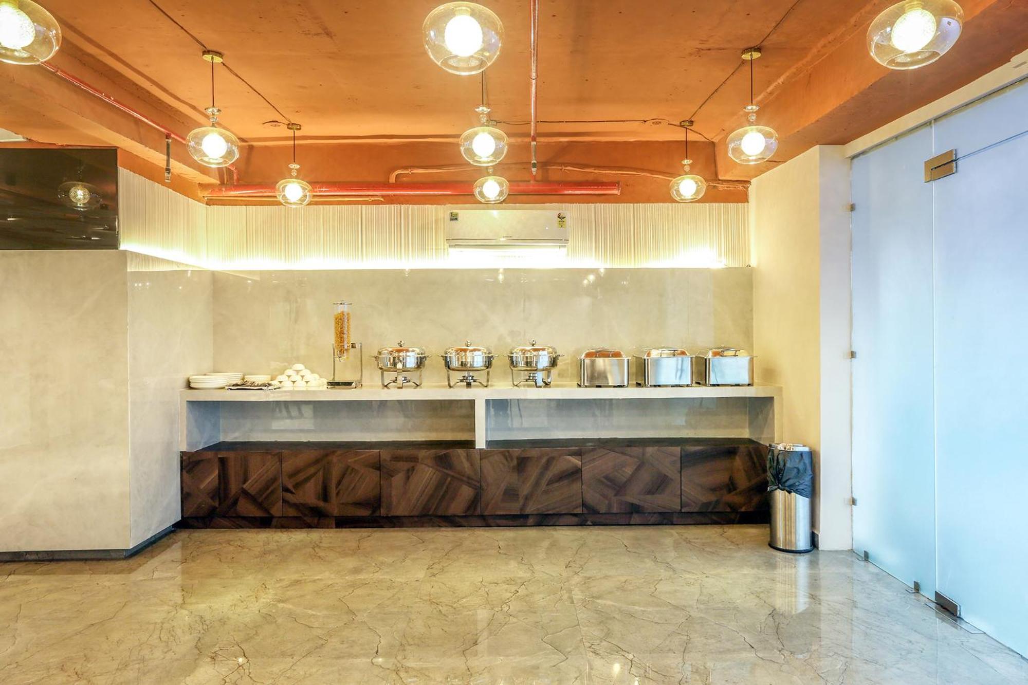 Hotel Green Lotus Luxe 古尔冈 外观 照片