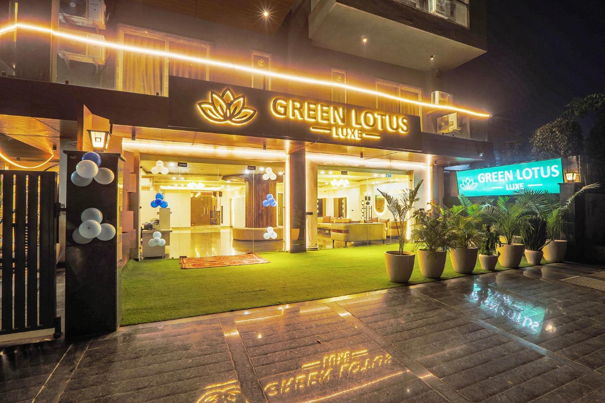 Hotel Green Lotus Luxe 古尔冈 外观 照片